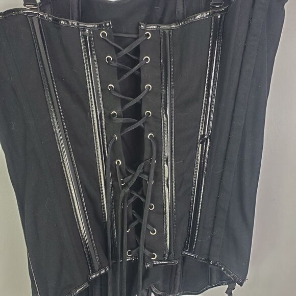 Fredericks Of Hollywood Corset Womens L Buckle Goth Edgy Steampunk Emo Lace Up - Picture 2 of 8